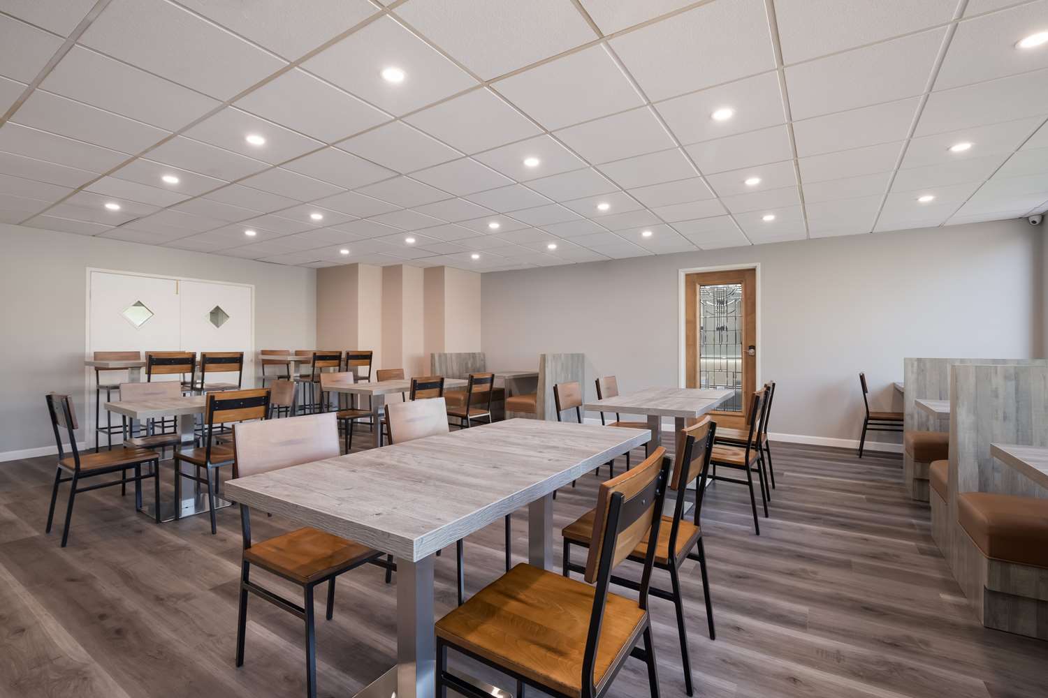SureStay Plus Hotel By Best Western Upland Ontario North 10/16