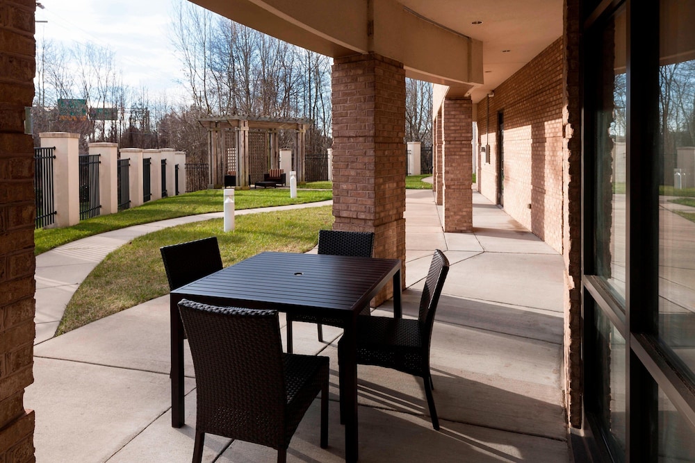 Courtyard Suffolk Chesapeake 33/43