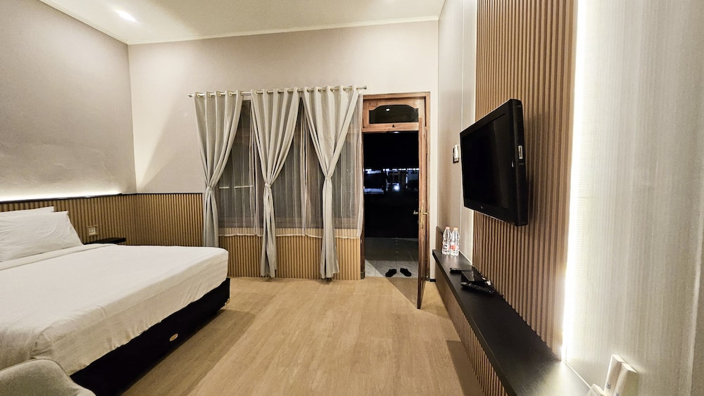 Berlian Abadi Hotel 30/55
