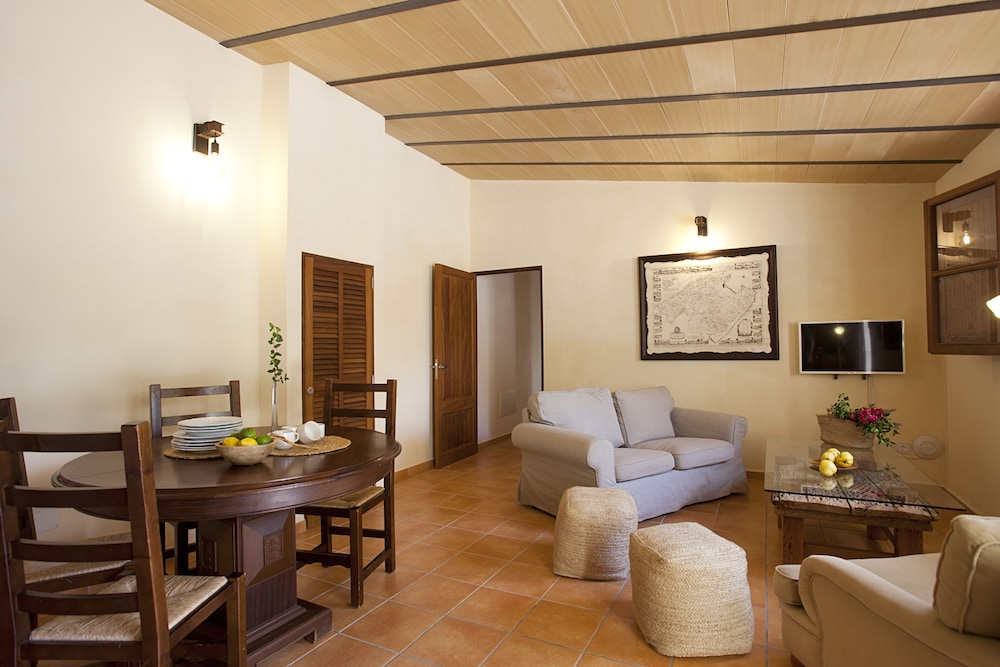 Agroturismo Finca Son Sureda 32/50