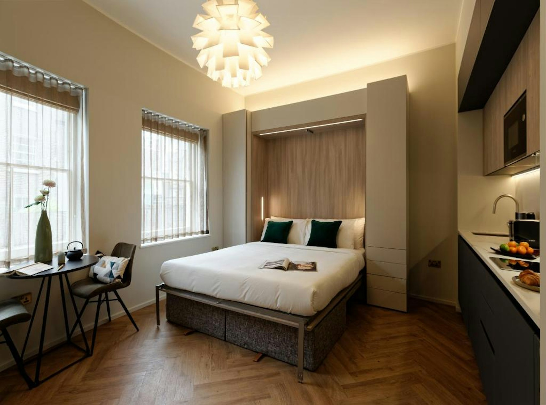 South Kensington Studios by D'Montrio 16/34