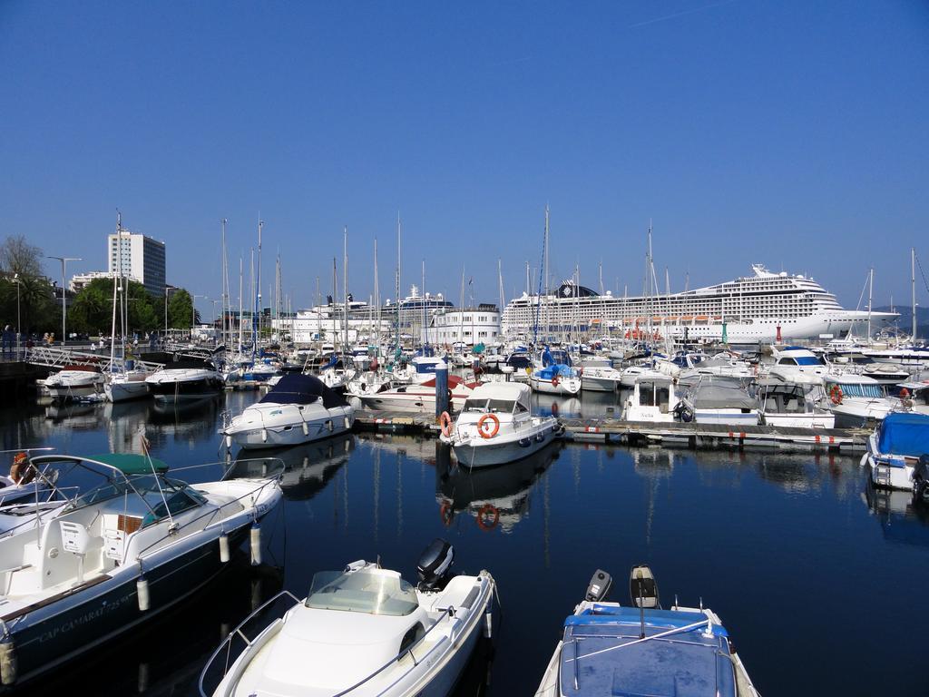 Hotel Compostela Vigo 38/50
