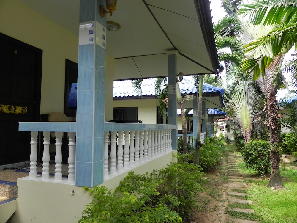 Naya Bungalow 15/65