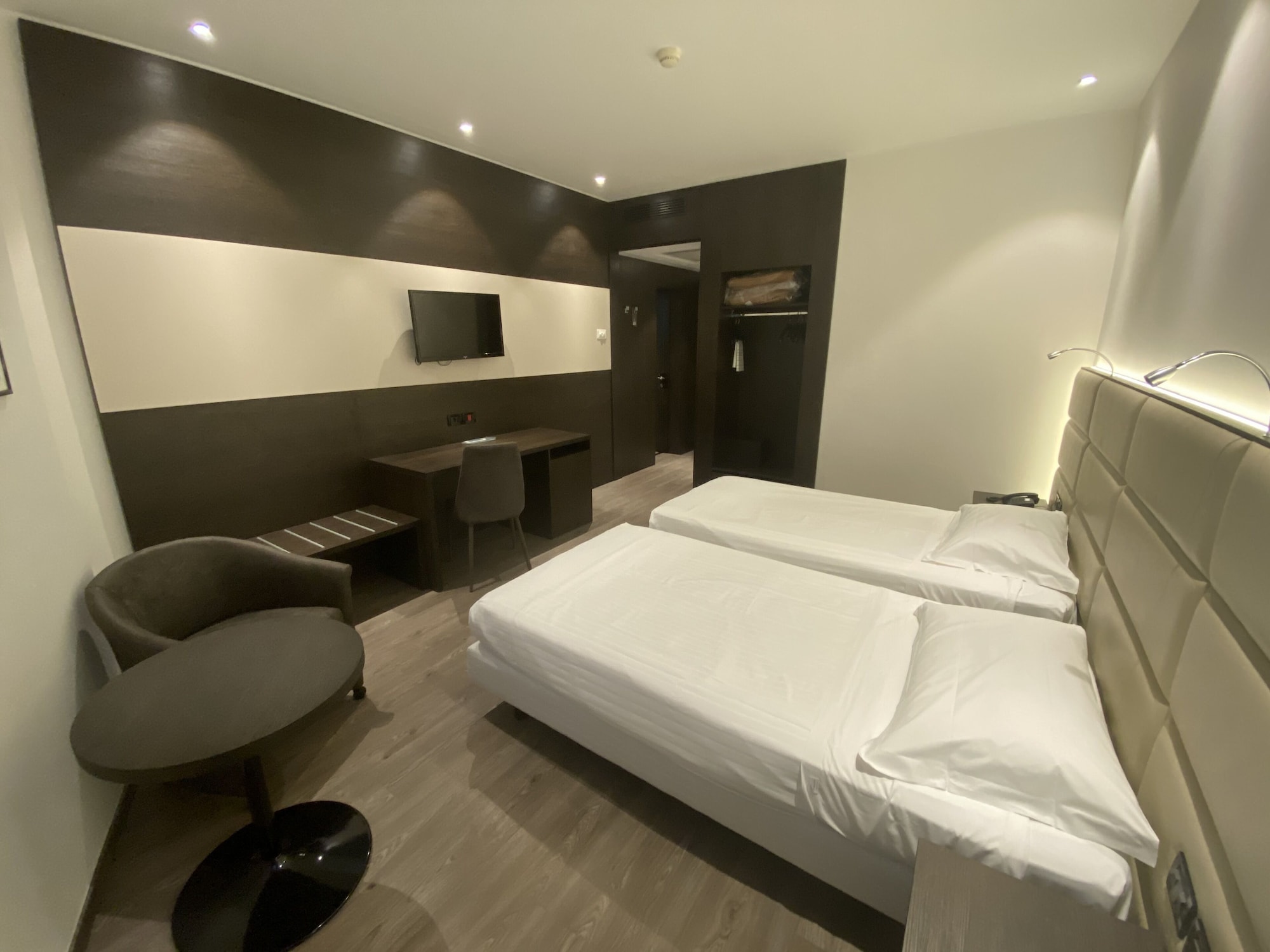 Collection, Comfort, Twin Beds