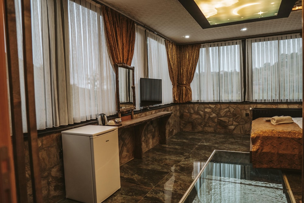 Mcora Tatil Koyu 37/50