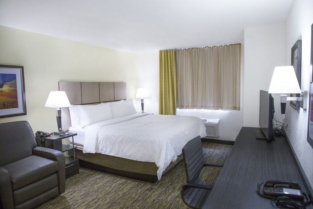 Candlewood Suites Grand Prairie Arlington An Ihg Hotel 13/40