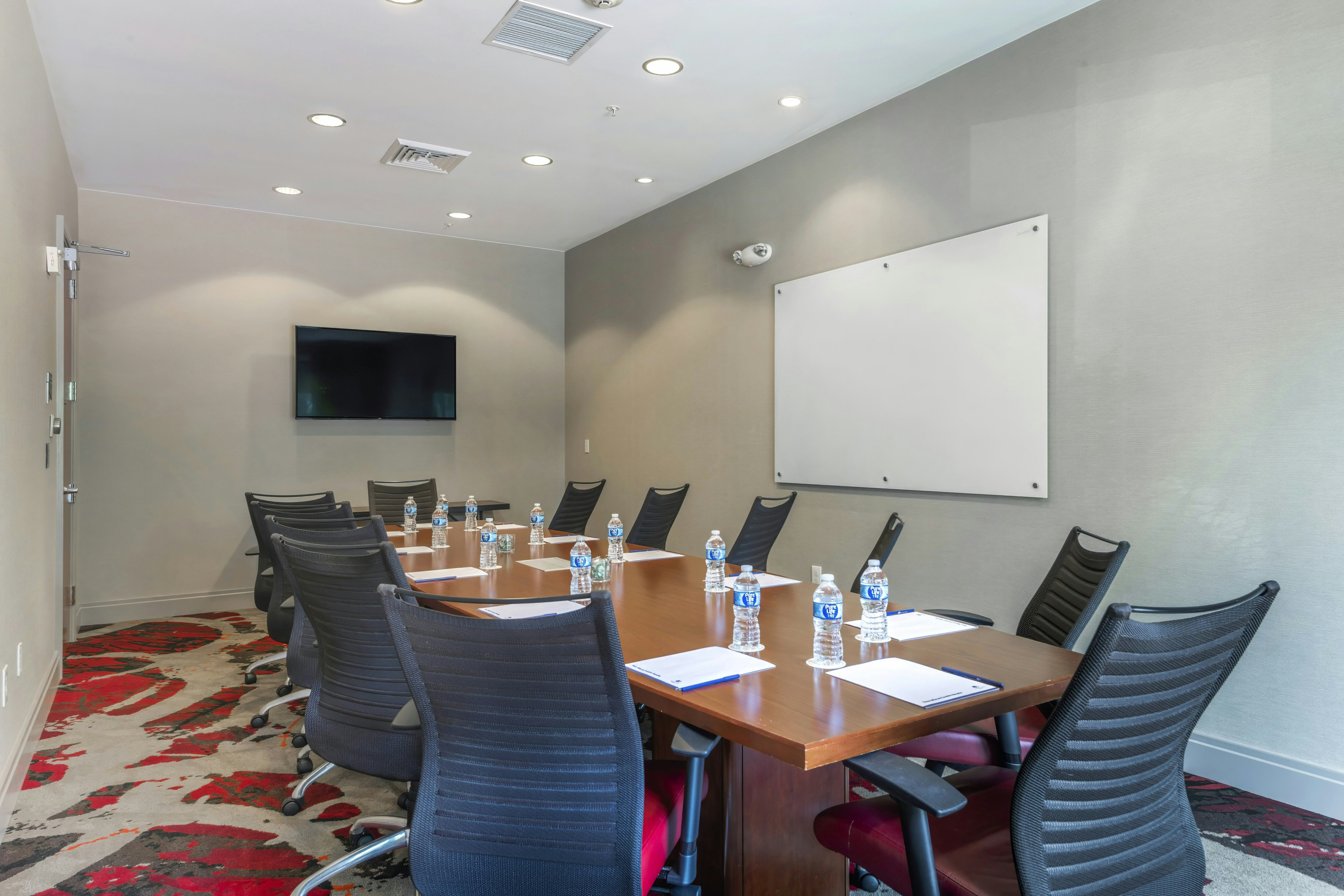 Doubletree By Hilton Raleigh Cary 48/51