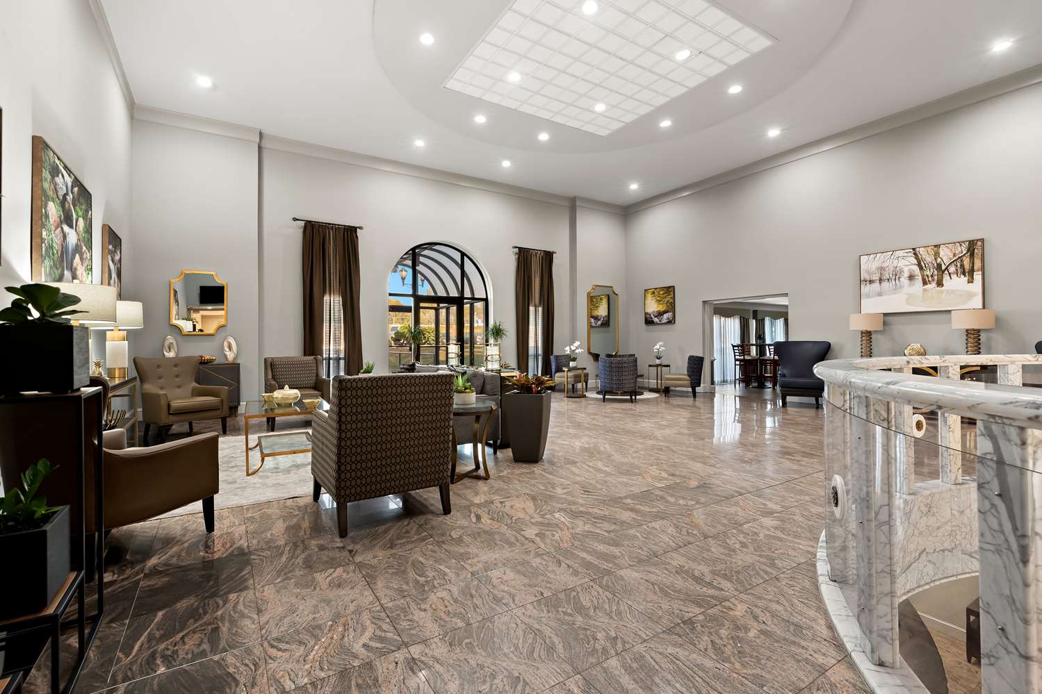 Best Western Plus Concordville Hotel 33/54