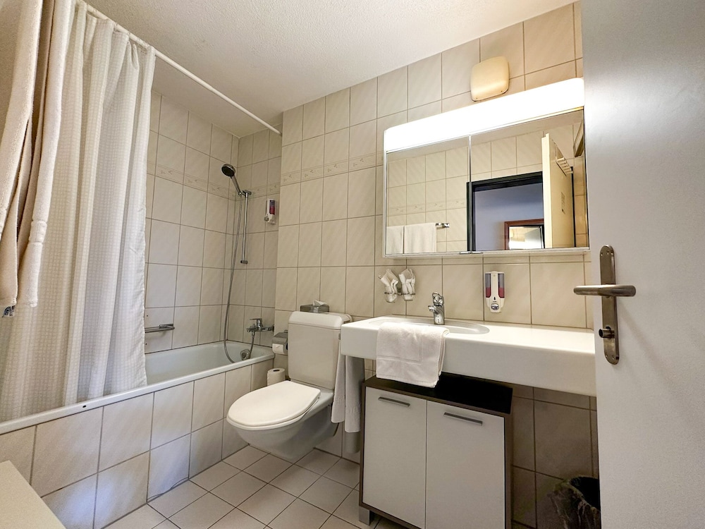 SEEHOTEL RIVIERA 42/43