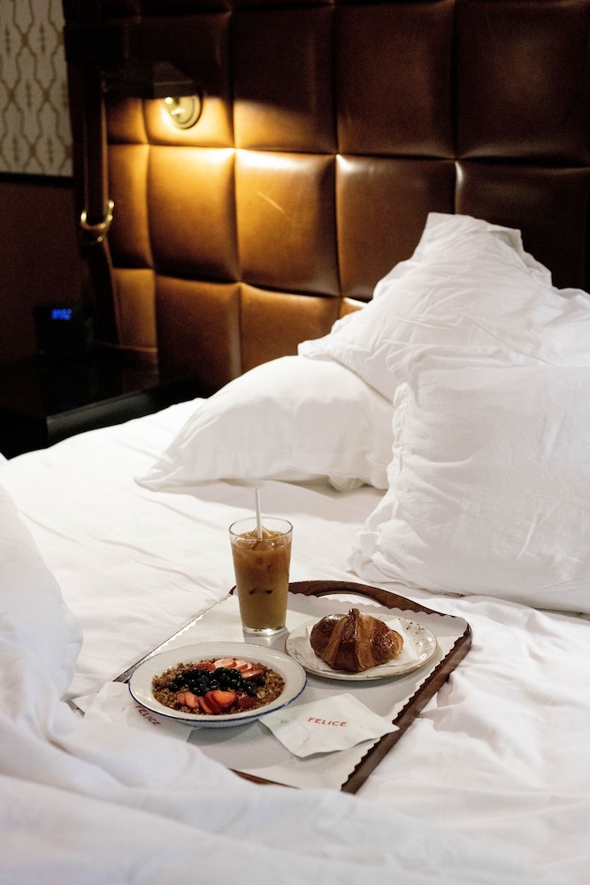 Gild Hall A Thompson Hotel 21/50