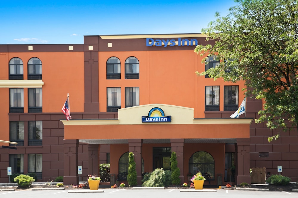 Days Inn by Wyndham Reading Wyomissing 1/26