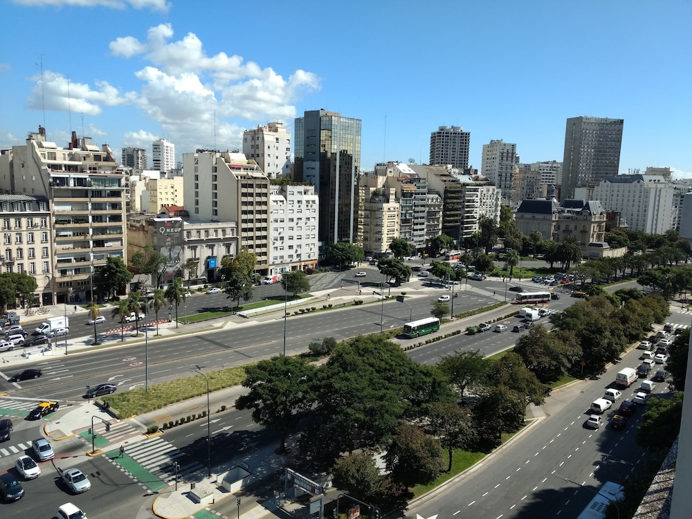 Embajador Hotel 42/55