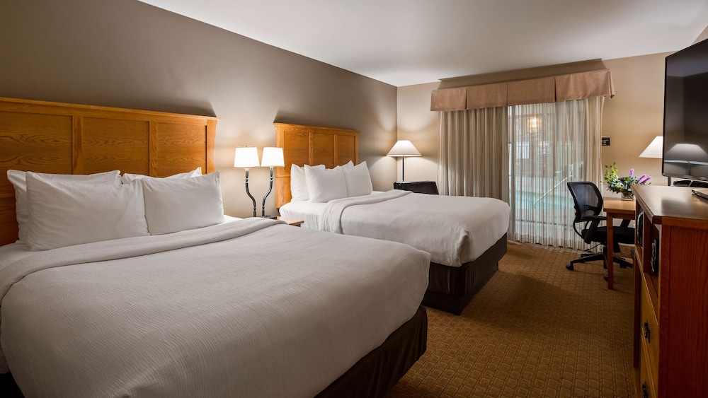 Best Western Plus Grantree Inn 22/52