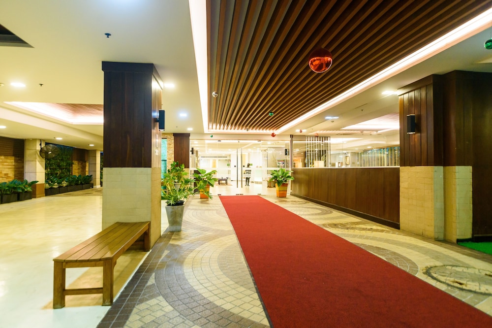 Lohas Residences Sukhumvit 11/71