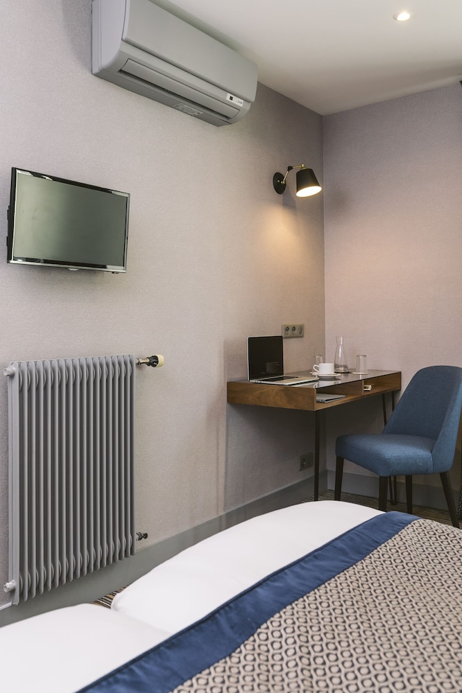 Hotel Saint Christophe 17/68