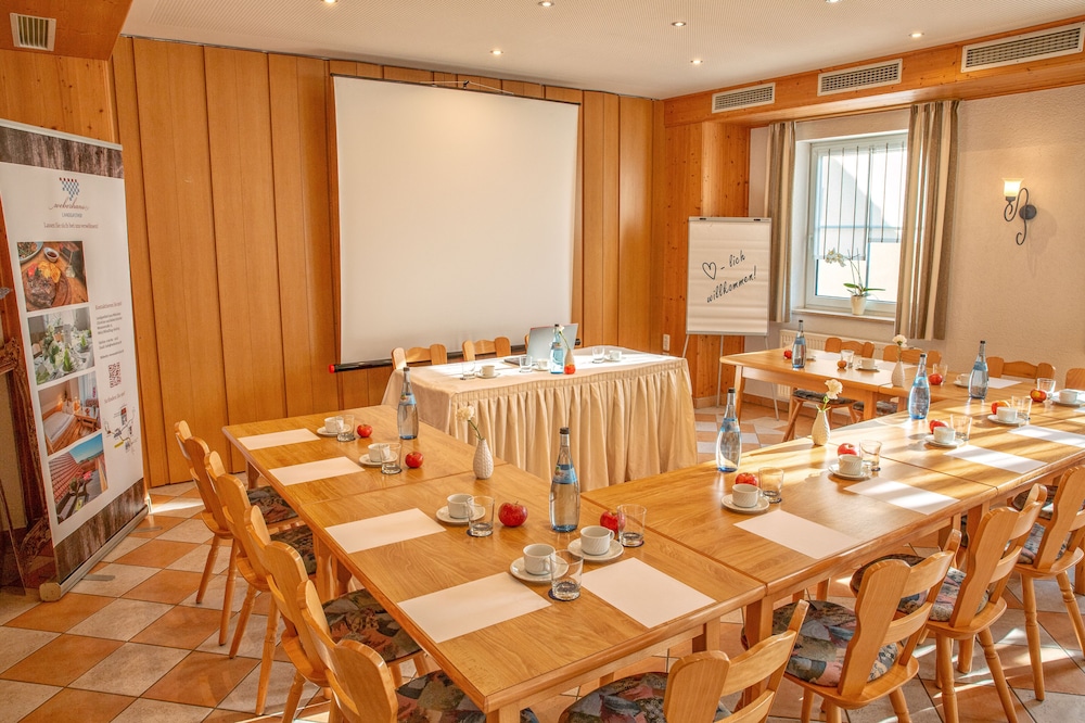 Landgasthof Zum Weberhans 33/42