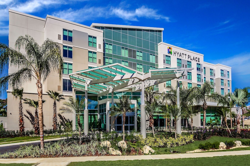 Hyatt Place Manati 2/67