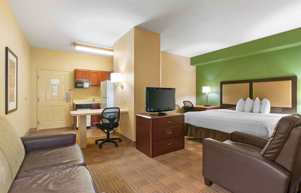 Extended Stay America- Kansas City - Overland Park - Metcalf 8/53