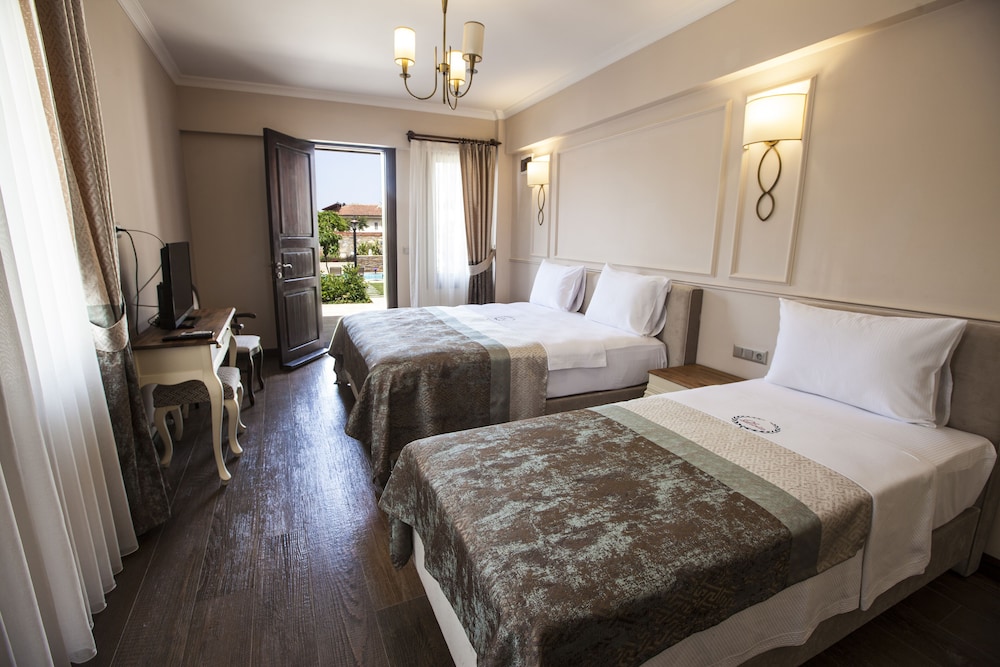 Livia Garden Hotel 14/43