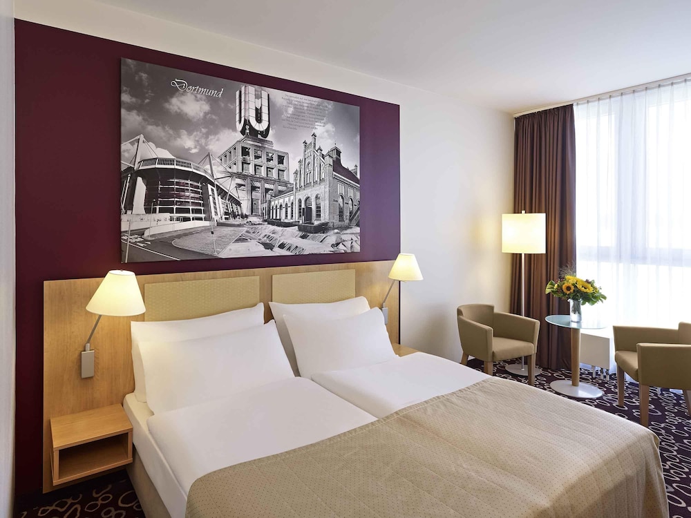 SUPERIOR, TWIN BEDS