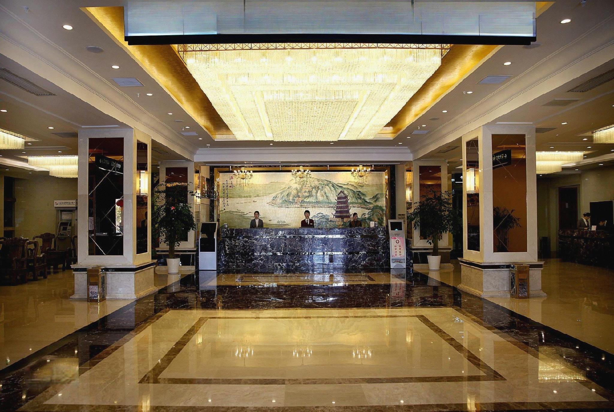 Xiangjiang International Hotel 5/20