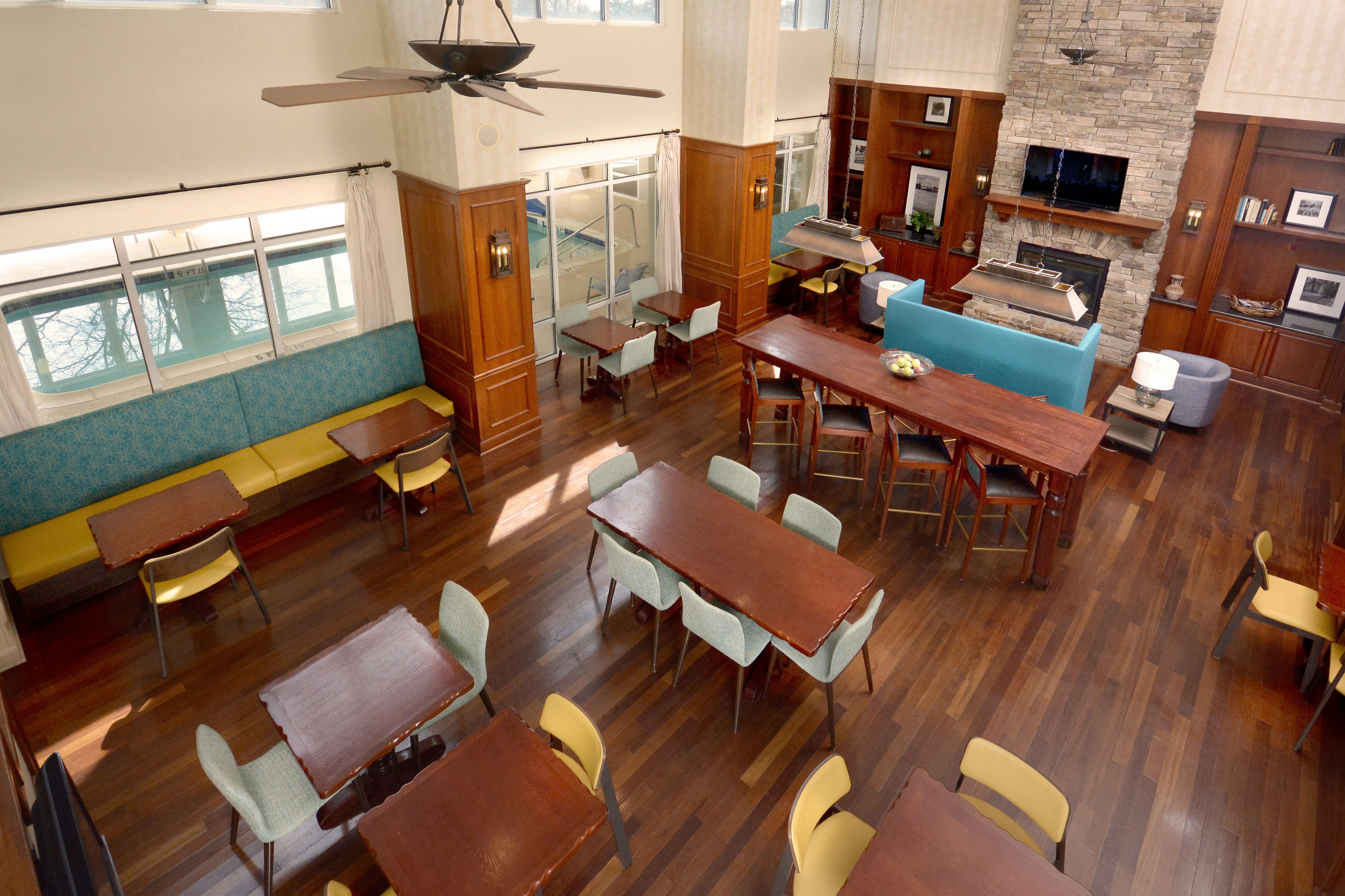 Hampton Inn & Suites Clinton - I-26 24/38