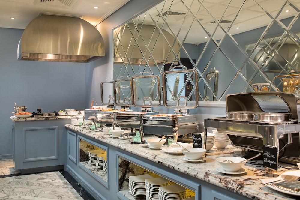 Anatole Hotel Hanoi 38/50