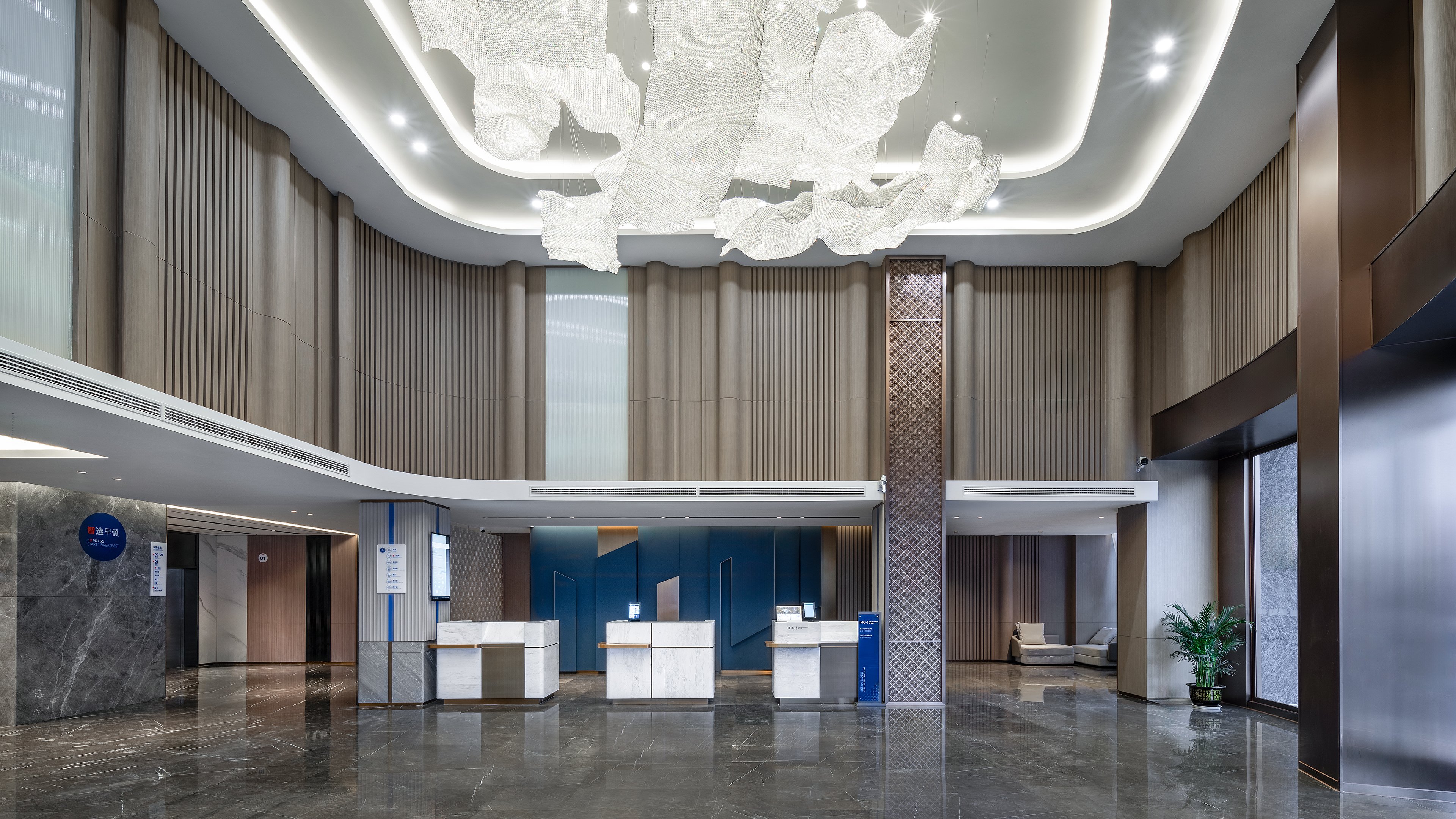 Holiday Inn Express Shangri-La 10/41