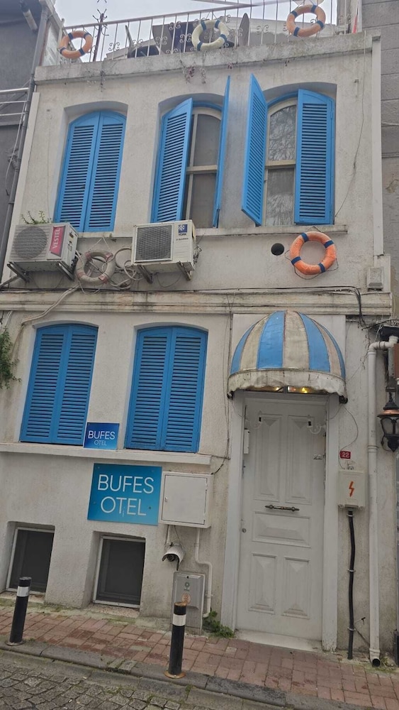 Bufes Hotel 2/55