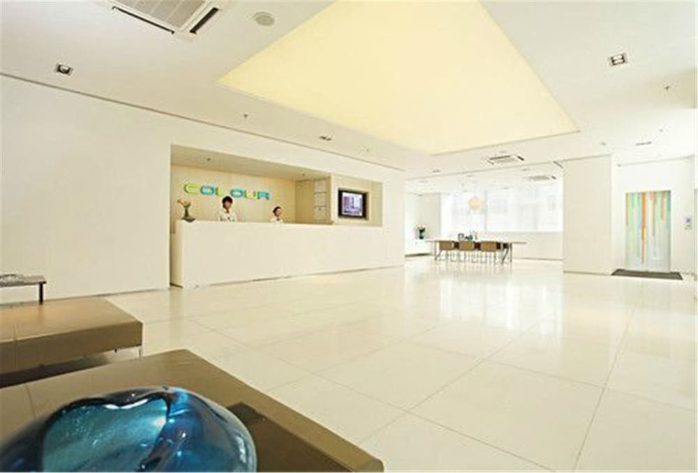 Colour Inn Shenzhen Dongmen Branch 4/66