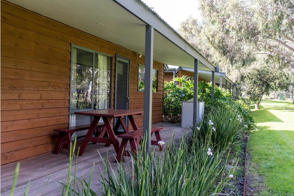 Marion Holiday Park 3/50