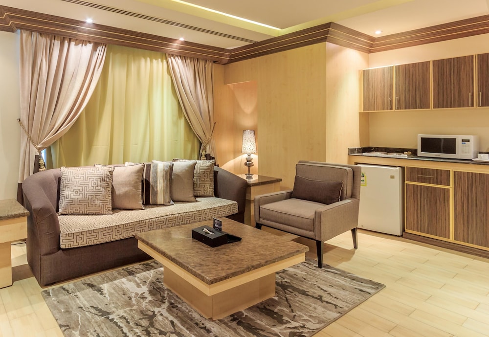 المهيدب ريزيدنس الملز(Almuhaidb Airport) 44/50