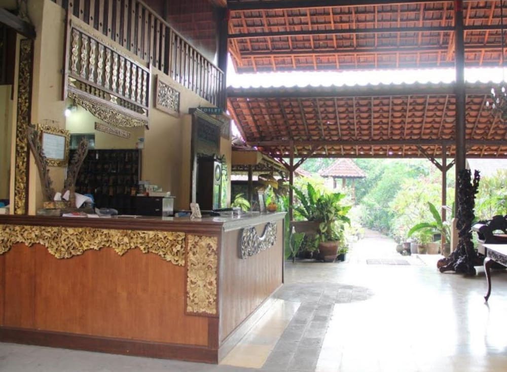 Gazebo Beach Hotel 4/50