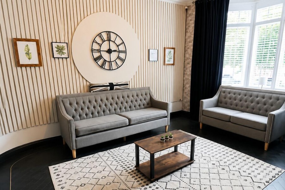 Clifton Guest House 27/48
