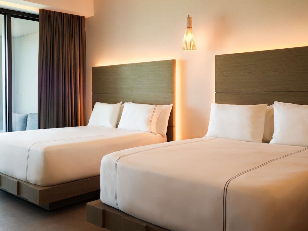 ELITE, ROOF TOP, 2 QUEEN BEDS, OCEAN VIEW