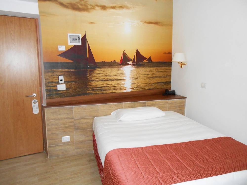 Hotel Riviera Fiumicino 29/57