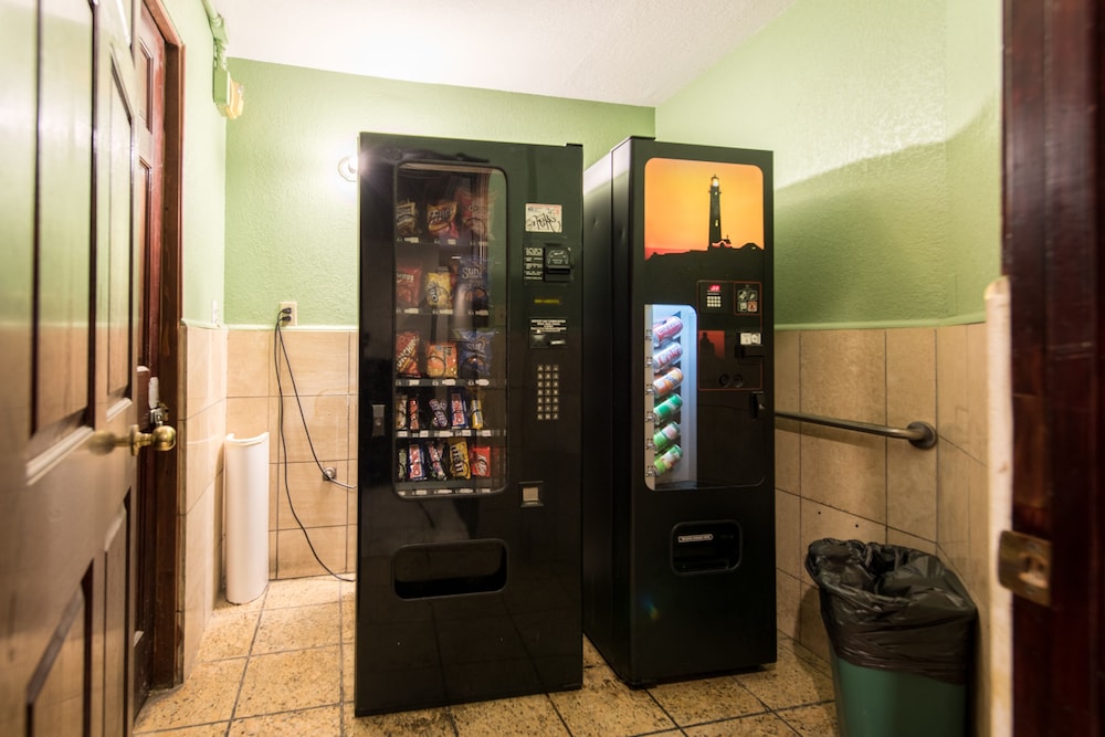 Amsterdam Hostel San Francisco 53/63