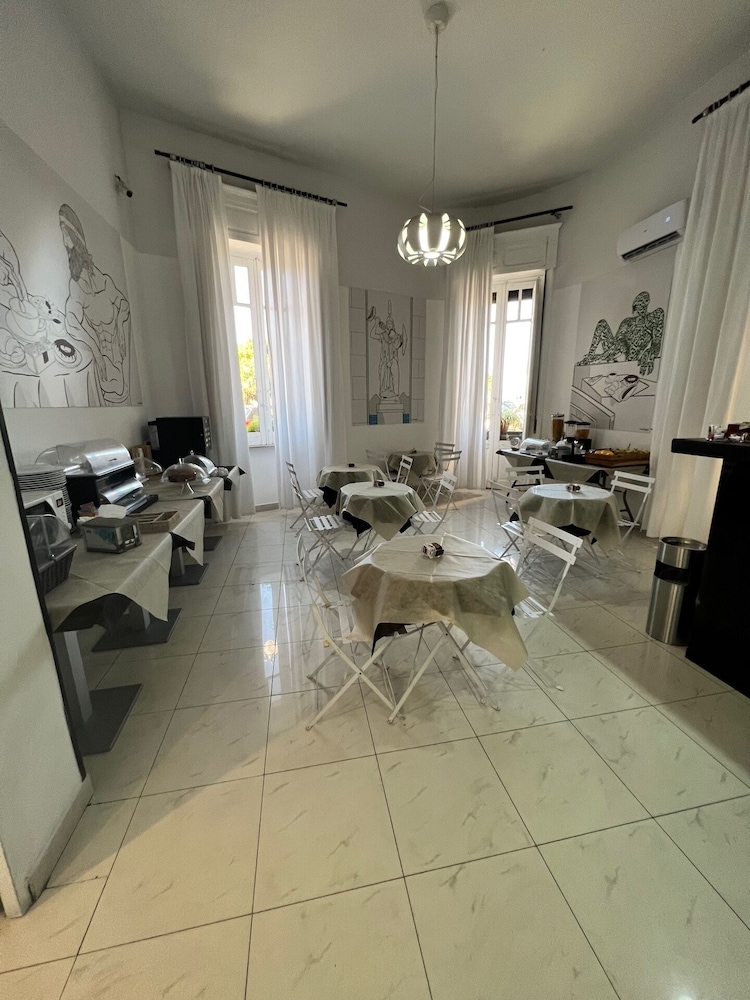 Lungomare Hotel 44/71