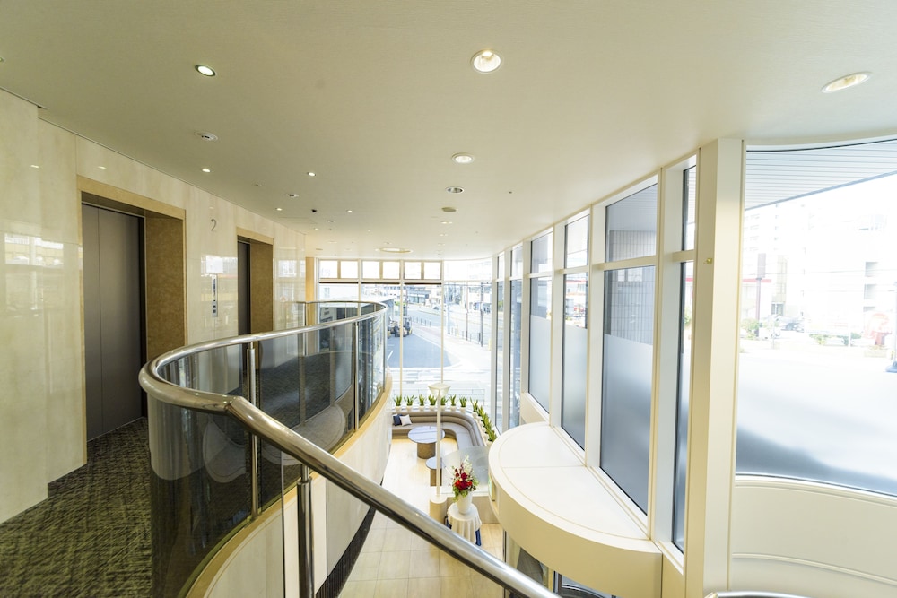 Surestay Plus Hotel By Best Western Shin-Osaka 34/45