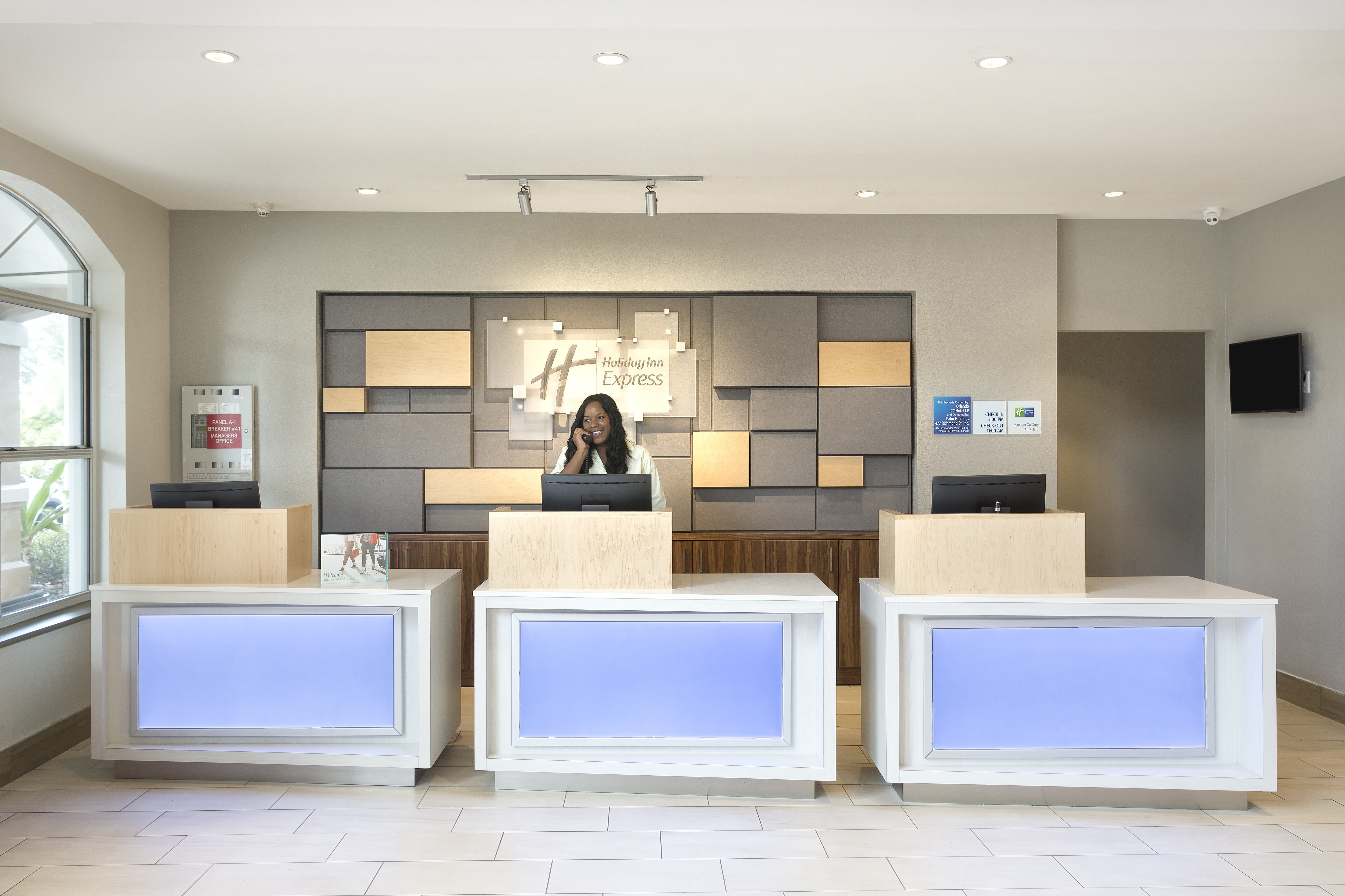 Holiday Inn Express & Suites S Lake Buena Vista, an IHG Hotel 22/66