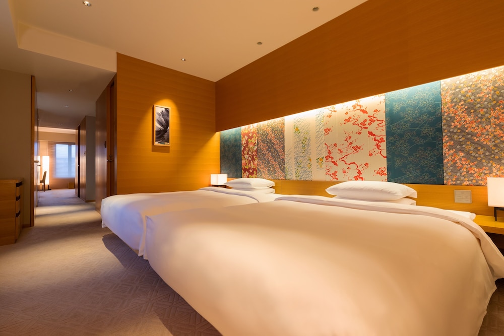 HYATT REGENCY KYOTO 28/72