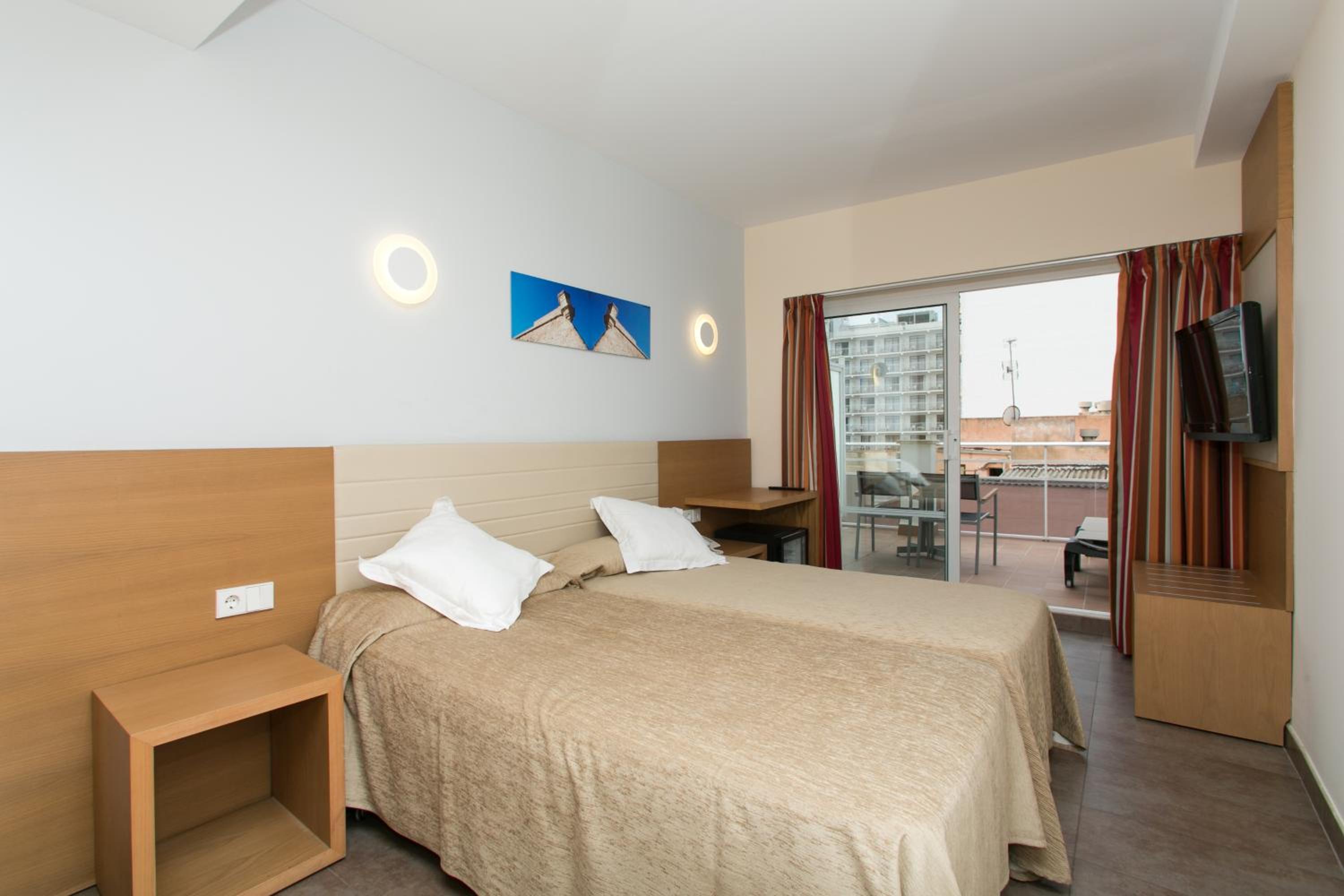 غرفة كومفورت بسريرين منفصلين، Don Pepe Hotel - Adults Only 3/6