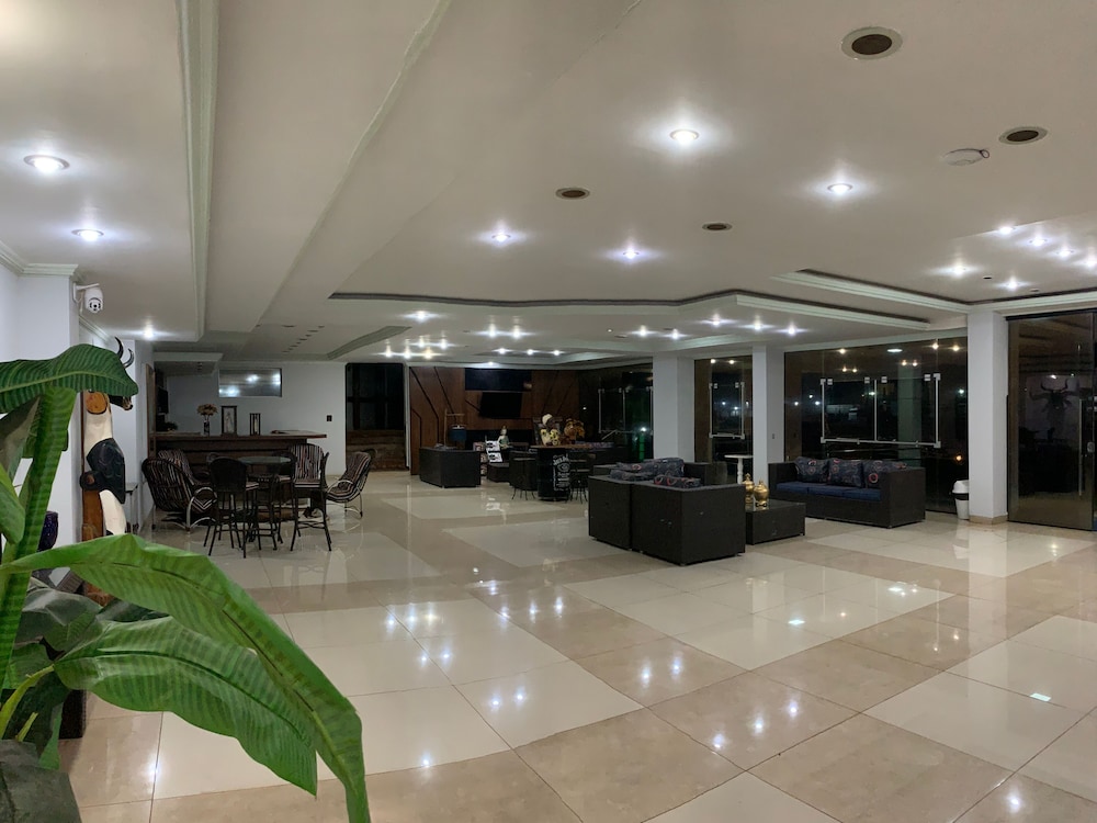 BANDEIRANTE PANTANAL HOTEL 9/48