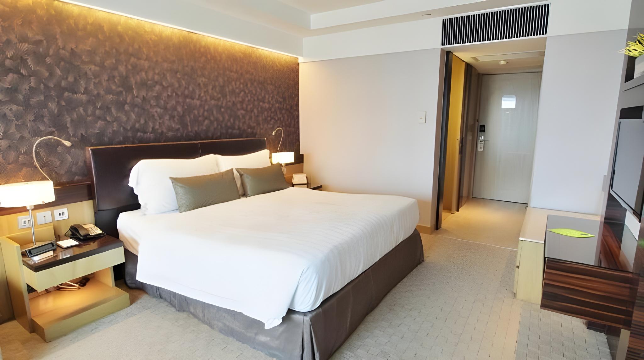 Room, Single