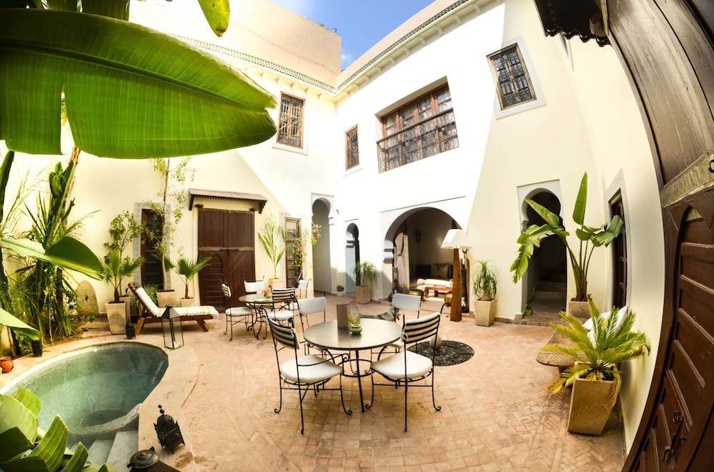 Riad Les Ammonites 58/63