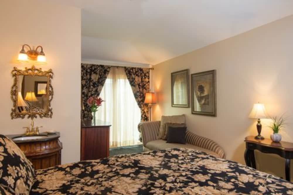 Inn at Ellis River 34/50