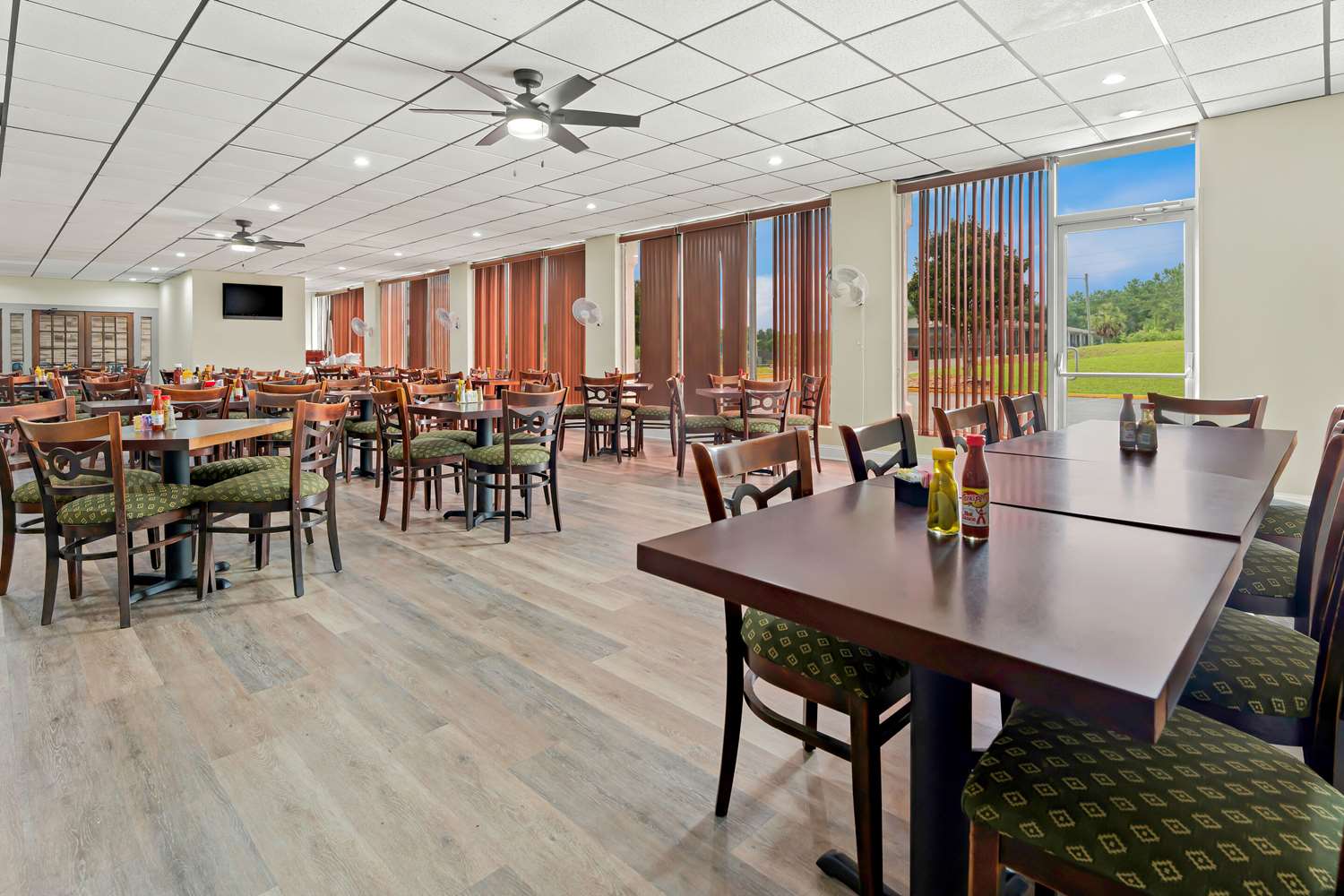 Quality Inn Americus 29/40
