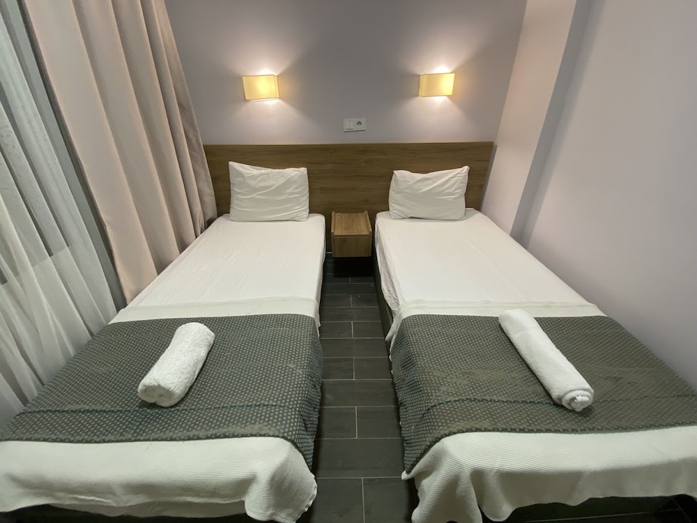 Baskent Hotel 24/46