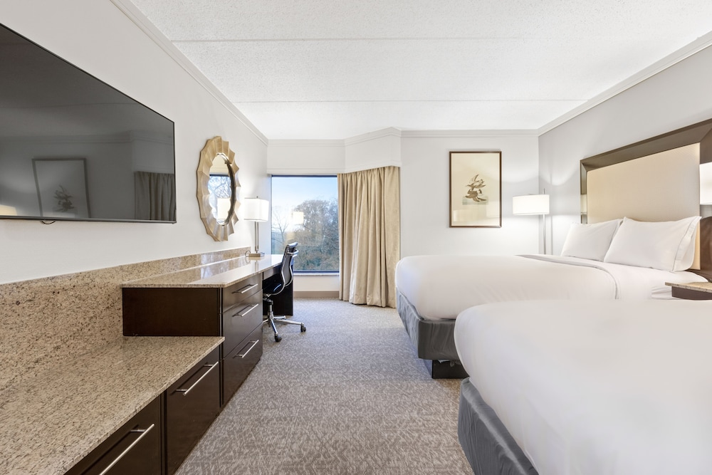 Woodcliff Hotel and Spa 28/72