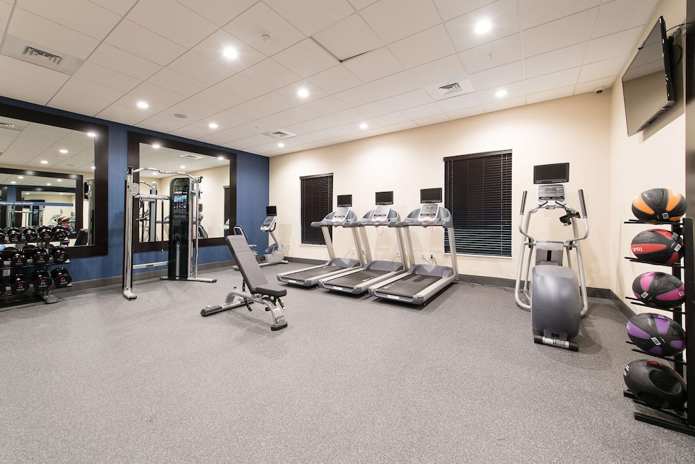 Hampton Inn & Suites Walterboro 33/53